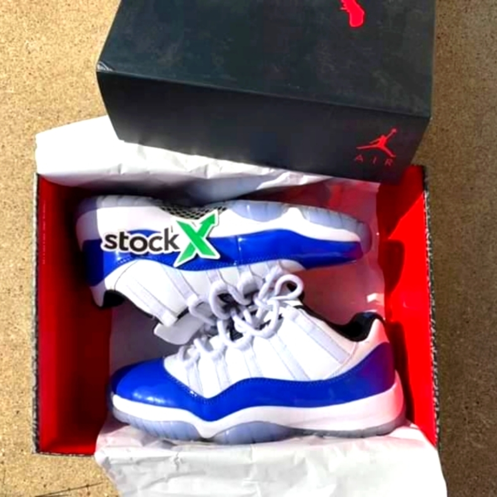Jordan retro 11